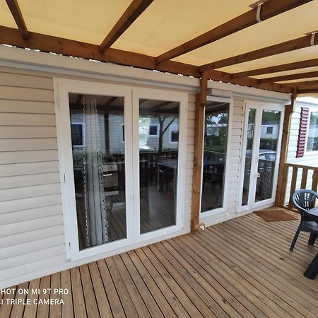 Les Sables du Midi MobileHome 8P CLIM 4 étoiles Valras-Plage Esterno foto