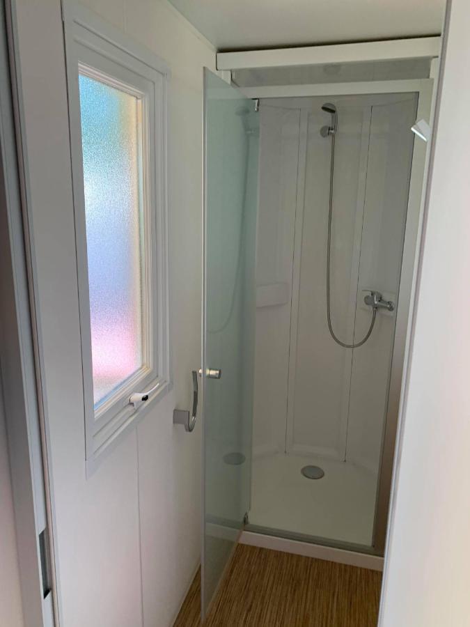 Les Sables du Midi MobileHome 8P CLIM 4 étoiles Valras-Plage Esterno foto